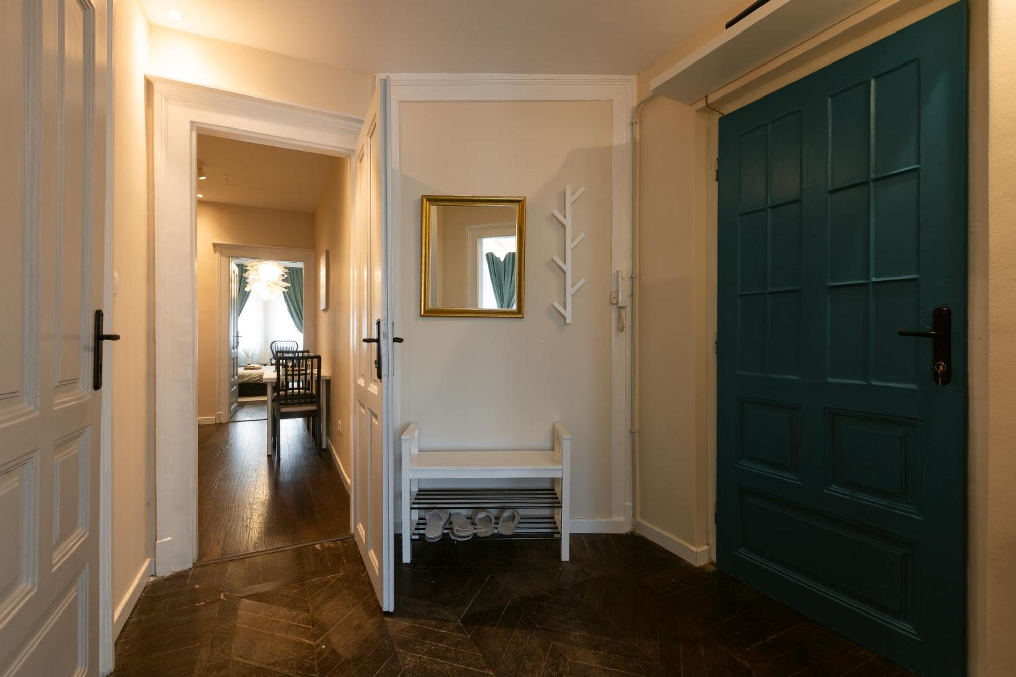 Central Charm - 2Br Apartment Timisoara Bagian luar foto