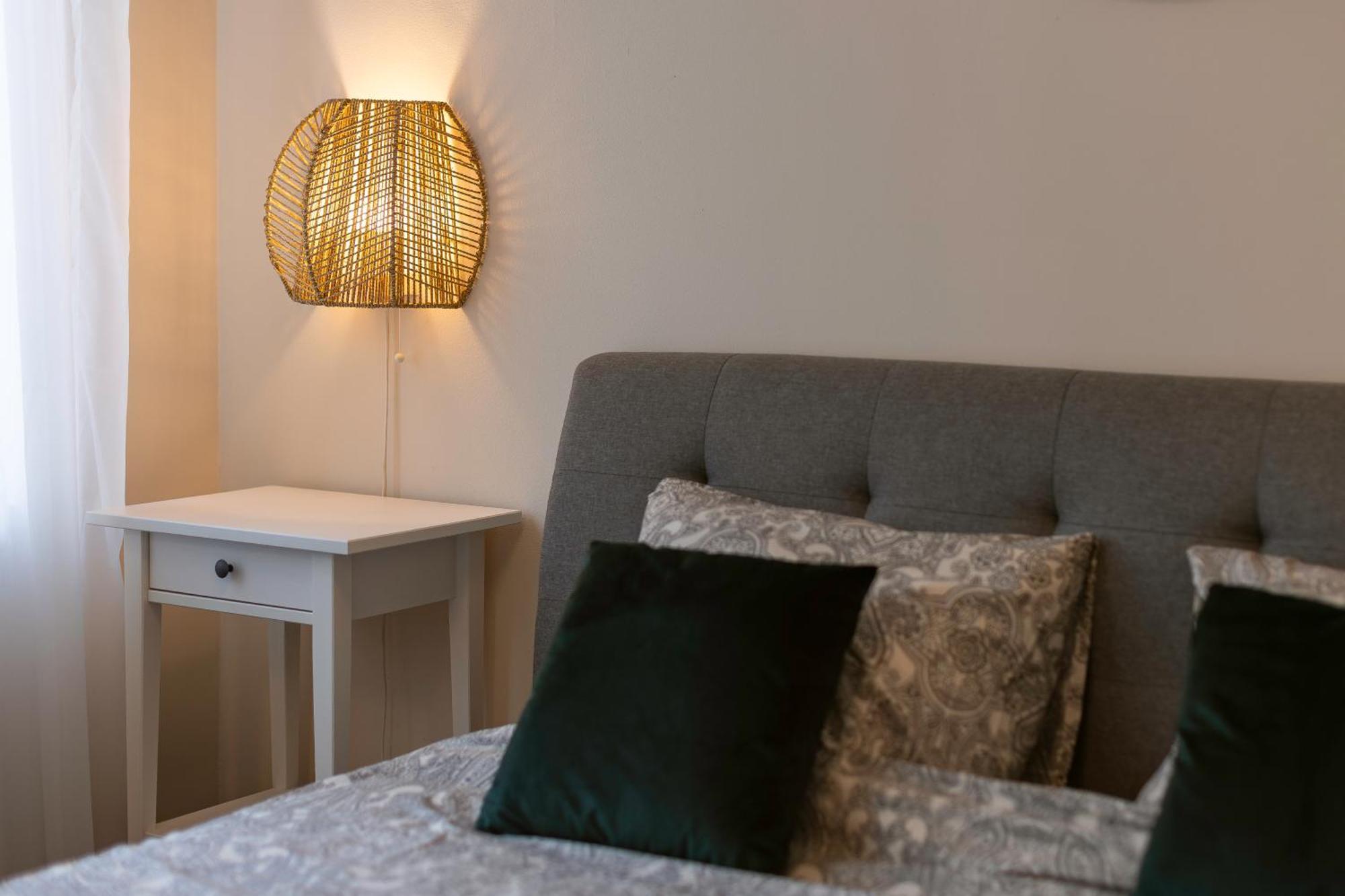 Central Charm - 2Br Apartment Timisoara Bagian luar foto