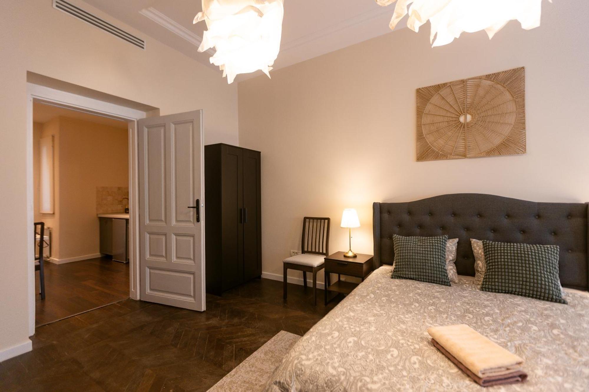 Central Charm - 2Br Apartment Timisoara Bagian luar foto